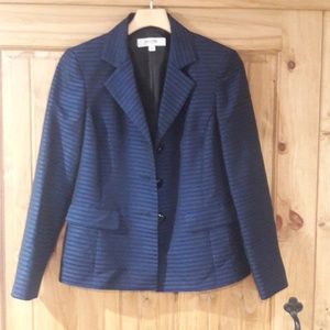 JONES STUDIO separates blazer